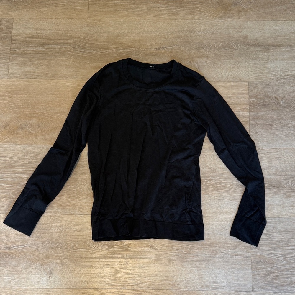 Lululemon Swiftly Tech Long Sleeve Top